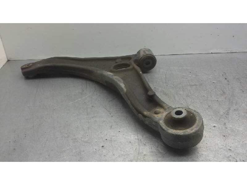 Recambio de brazo suspension inferior delantero derecho para nissan nv 400 referencia OEM IAM   