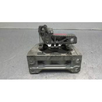 Recambio de soporte motor derecho superior para nissan nv 400 referencia OEM IAM   