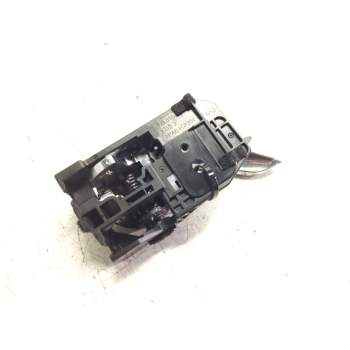 Recambio de maneta interior trasera izquierda para mazda cx-5 2.0 cat referencia OEM IAM T8315KD53  