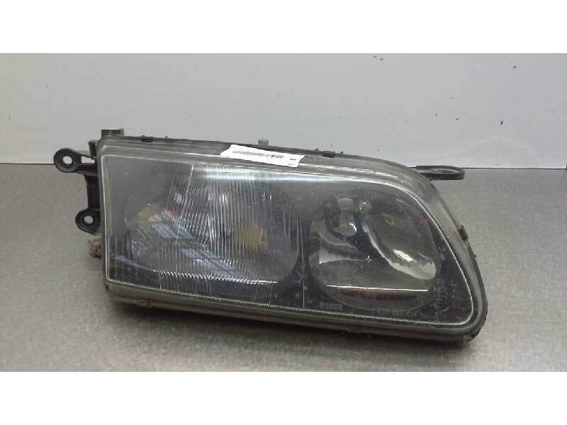 Recambio de faro derecho para mazda 626 berlina (gf) 2.0 ac referencia OEM IAM GG3E51030A  