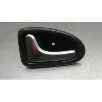 Recambio de maneta interior delantera derecha para nissan primastar (x..) kasten l1h1 2.7t referencia OEM IAM 8200028995  