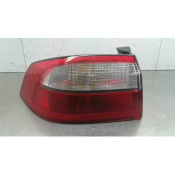 Recambio de piloto trasero izquierdo para renault laguna ii (bg0) authentique referencia OEM IAM 8200002473  