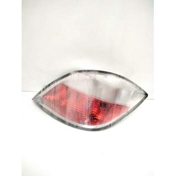 Recambio de piloto trasero derecho para opel astra h berlina essentia referencia OEM IAM 342691834  