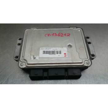 Recambio de centralita motor uce para citroën c4 berlina lx referencia OEM IAM 9661204380 EDC16C34 228600813