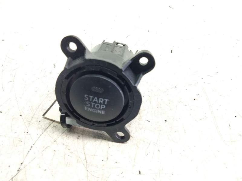 Recambio de pulsador arranque para mazda cx-5 2.0 cat referencia OEM IAM BJS7662SQ  