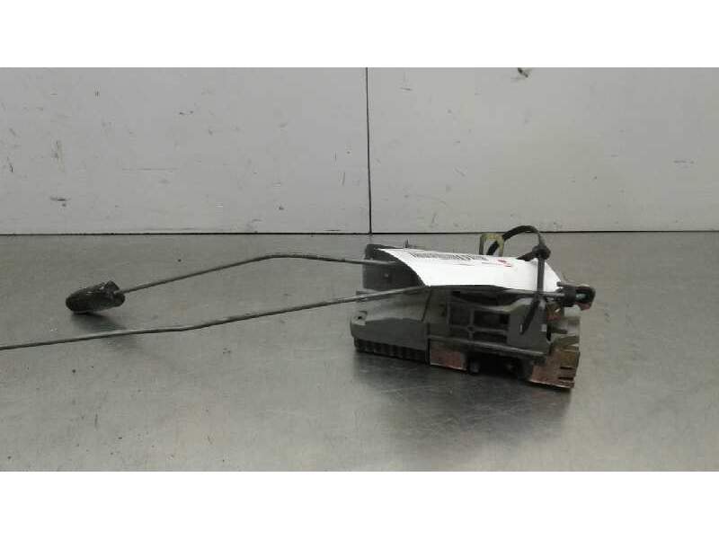 Recambio de cerradura puerta delantera izquierda para peugeot 206 berlina xs clim referencia OEM IAM 9135H3  
