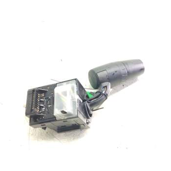 Recambio de mando luces para mazda cx-5 2.0 cat referencia OEM IAM 17J686  