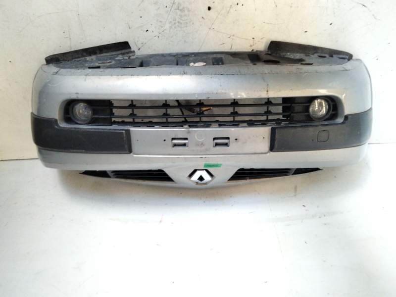 Recambio de paragolpes delantero para renault megane ii classic berlina confort authentique referencia OEM IAM 620226236R  
