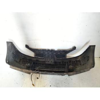 Recambio de paragolpes delantero para renault megane ii classic berlina confort authentique referencia OEM IAM 620226236R  