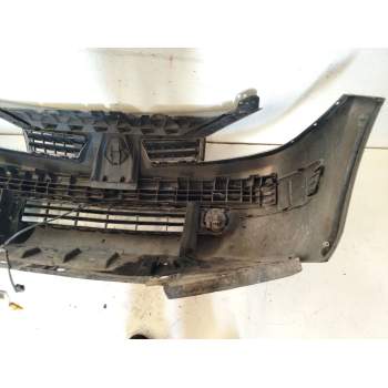 Recambio de paragolpes delantero para renault megane ii classic berlina confort authentique referencia OEM IAM 620226236R  