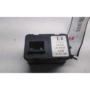 Recambio de mando elevalunas delantero izquierdo para opel astra g coupé básico referencia OEM IAM 13363201  