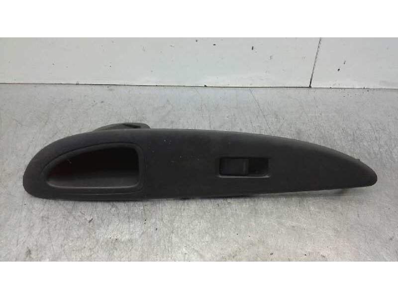Recambio de mando elevalunas delantero derecho para nissan primera trav. (p12) 1.8 16v cat referencia OEM IAM   