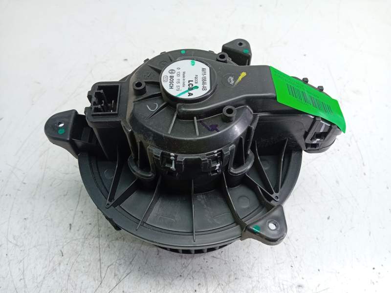 Recambio de motor calefaccion para ford ecosport titanium referencia OEM IAM AV1119846AB  
