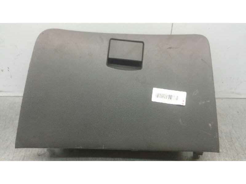 Recambio de guantera para chevrolet spark lt referencia OEM IAM   