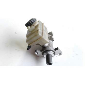 Recambio de bomba freno para mercedes-benz clase a (w168) 160 (168.033) referencia OEM IAM 0064300001  