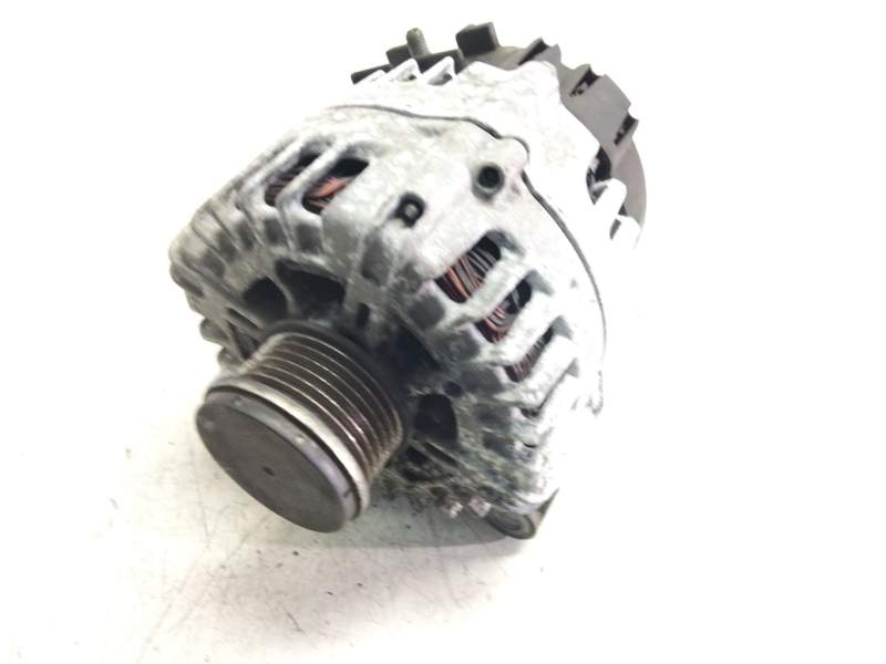 Recambio de alternador para bmw serie 3 berlina (e90) 330d referencia OEM IAM 8507624AI02  