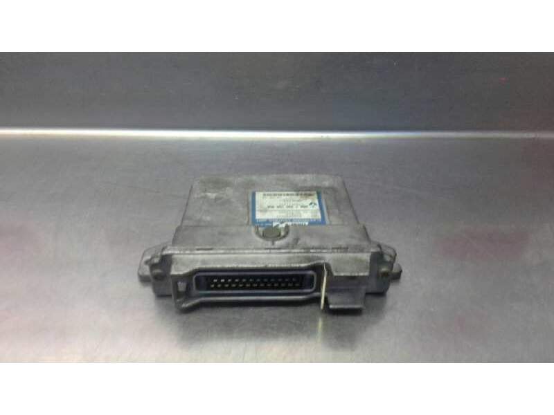 Recambio de centralita motor uce para renault clio ii fase i (b/cbo) 1.9 d alize referencia OEM IAM 7700104956 7700111205 R04080