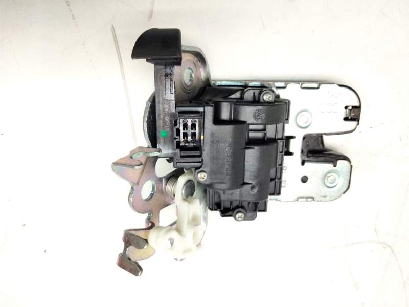 Recambio de cerradura maletero / porton para audi a1 (8xk) 1.0 tfsi referencia OEM IAM 8R0827505A  
