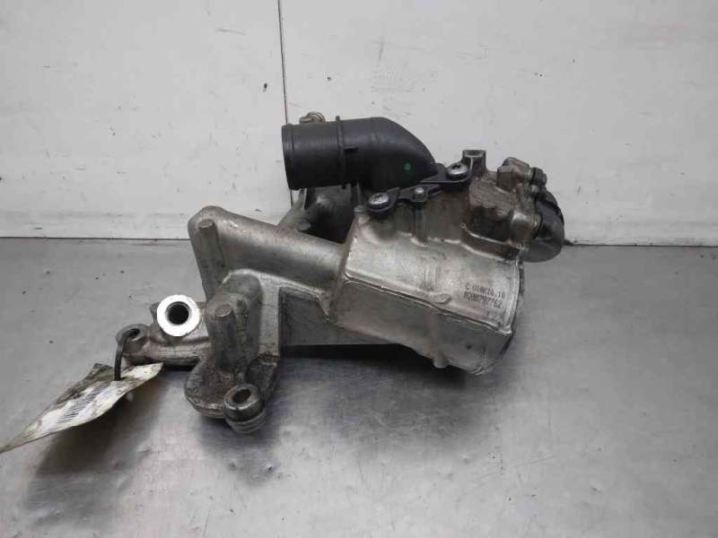 Recambio de soporte filtro aceite para renault koleos 2.0 dci diesel fap referencia OEM IAM M9R 856  