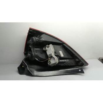 Recambio de piloto trasero izquierdo para renault megane ii berlina 3p confort authentique referencia OEM IAM 8200073236  