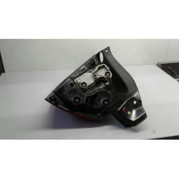 Recambio de piloto trasero izquierdo para renault megane ii berlina 3p confort authentique referencia OEM IAM 8200073236  