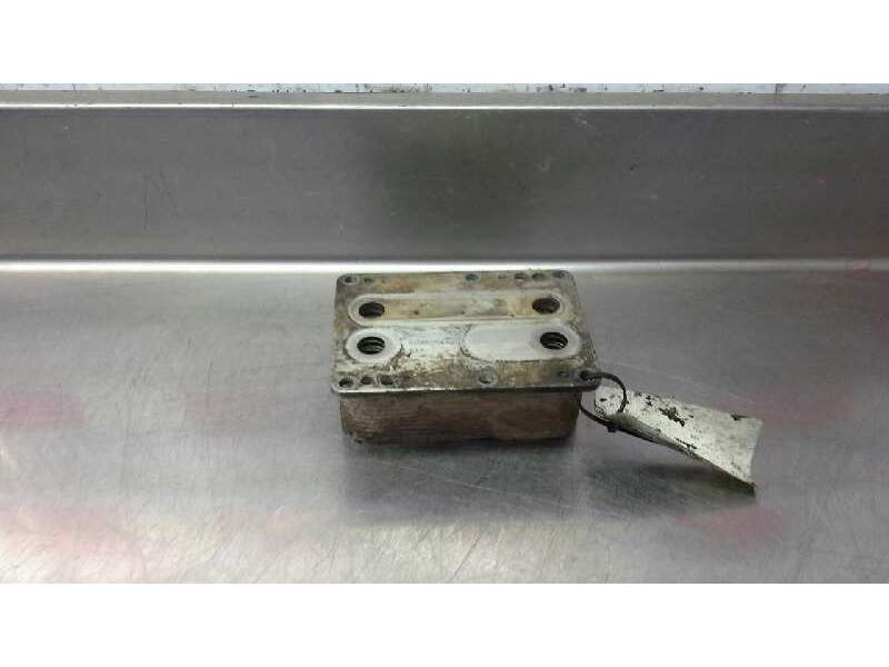 Recambio de enfriador aceite motor para renault trafic caja cerrada dci cat referencia OEM IAM 6790972560  