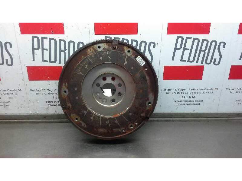 Recambio de volante motor para renault trafic caja cerrada dci cat referencia OEM IAM M9R 630  