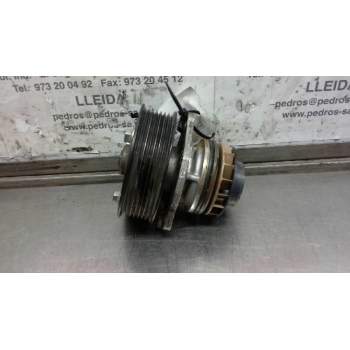 Recambio de bomba agua para renault koleos 2.0 dci diesel fap cat referencia OEM IAM M9R 832  4X4