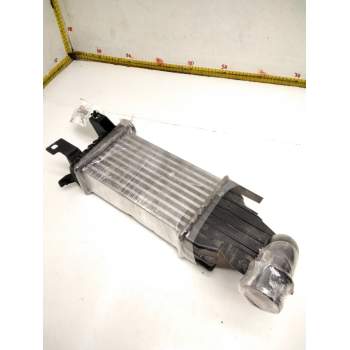 Recambio de intercooler para opel astra h berlina cosmo referencia OEM IAM 13128927WK1  