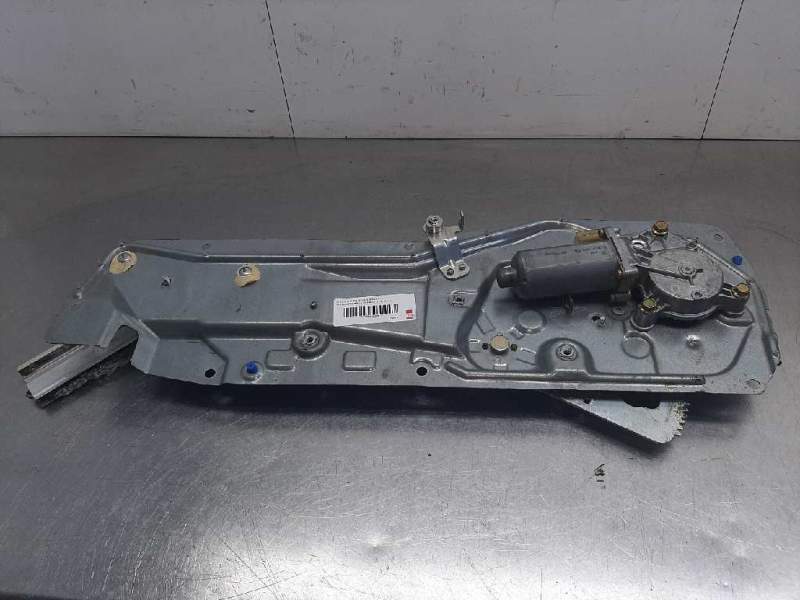 Recambio de elevalunas delantero derecho para volvo serie 850 2.5 10v berlina referencia OEM IAM 6800786  