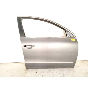 Recambio de puerta delantera derecha para volkswagen passat b7 (362) 2.0 tdi referencia OEM IAM 3AA831056  