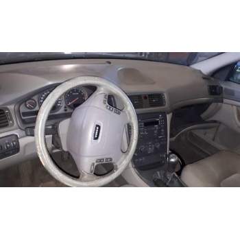 volvo s80 berlina del año 2002
