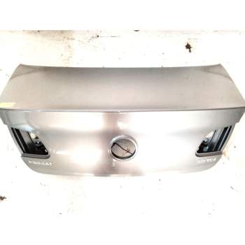 Recambio de tapa maletero para volkswagen passat b7 (362) 2.0 tdi referencia OEM IAM 3C8827025  