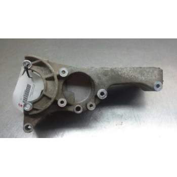 Recambio de soporte alternador para seat ibiza (6k1) 1.4 referencia OEM IAM 032146189R  