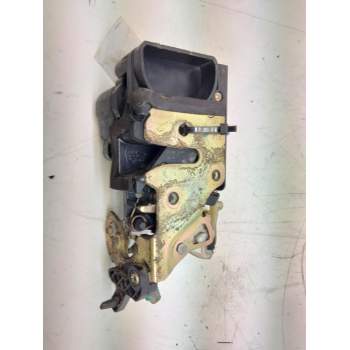 Recambio de cerradura puerta trasera derecha para daewoo lanos 1.5 cat referencia OEM IAM   