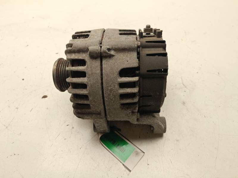 Recambio de alternador para bmw serie 3 berlina (e90) 2.0 16v diesel cat referencia OEM IAM 8507624  