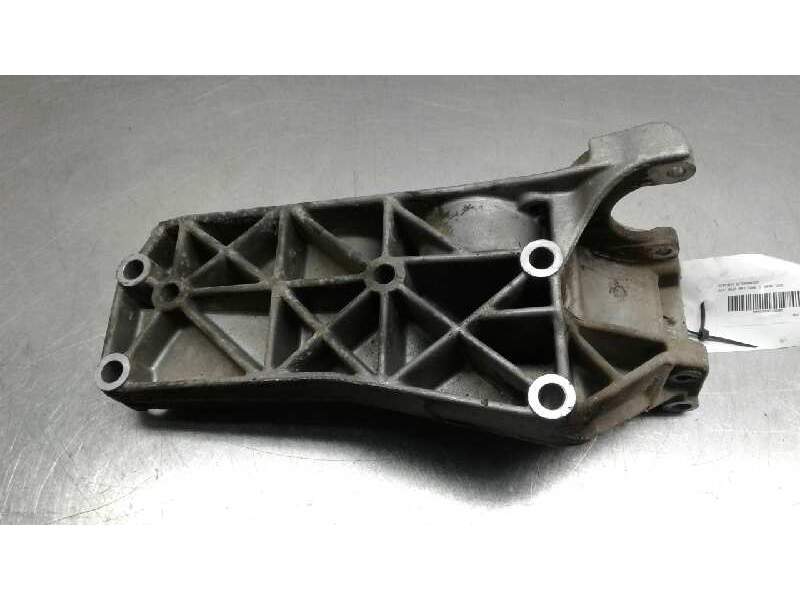 Recambio de soporte alternador para seat ibiza (6k1) stella referencia OEM IAM 032145109R  