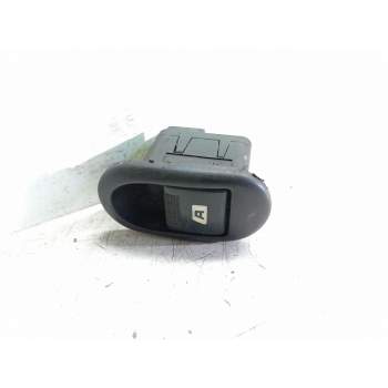 MANDO ELEVALUNAS DELANTERO IZQUIERDO 96401469XT 