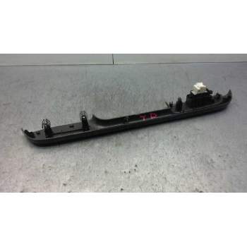 Recambio de mando elevalunas trasero derecho para nissan x-trail (t30) comfort referencia OEM IAM 254110V000  