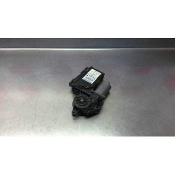 Recambio de motor elevalunas trasero izquierdo para audi a4 berlina (8e) 1.8 t referencia OEM IAM 8E0959801E  