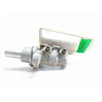 Recambio de bomba freno para renault kangoo 1.5 dci diesel fap referencia OEM IAM 0204051553  