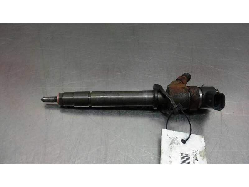 Recambio de inyector para volvo s60 berlina d5 referencia OEM IAM 0445110078  