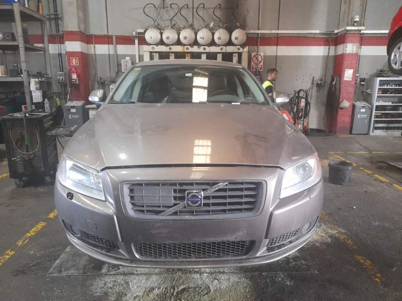 volvo s80 berlina del año 2006