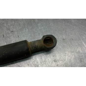 Recambio de amortiguadores maletero / porton para ford focus berlina (cak) ghia referencia OEM IAM   