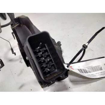Recambio de cerradura puerta trasera izquierda para mazda 3 berlina (bk) 1.6 crdt active+ referencia OEM IAM BP4P73310C  
