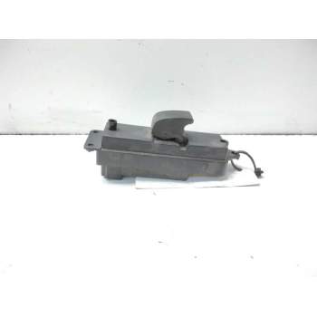 Recambio de mando elevalunas trasero derecho para mazda 3 berlina (bk) 1.6 crdt active+ referencia OEM IAM 03123120  