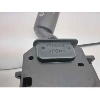 Recambio de mando limpia para mazda 3 berlina (bk) 1.6 crdt active+ referencia OEM IAM 17D682  