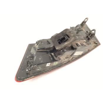 Recambio de piloto trasero izquierdo para skoda superb iii (3v3) 2.0 tdi referencia OEM IAM 3V9945207 819110102 