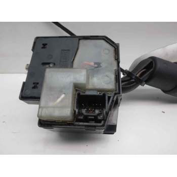 Recambio de mando luces para mazda 3 berlina (bk) 1.6 crdt active+ referencia OEM IAM 17D682  