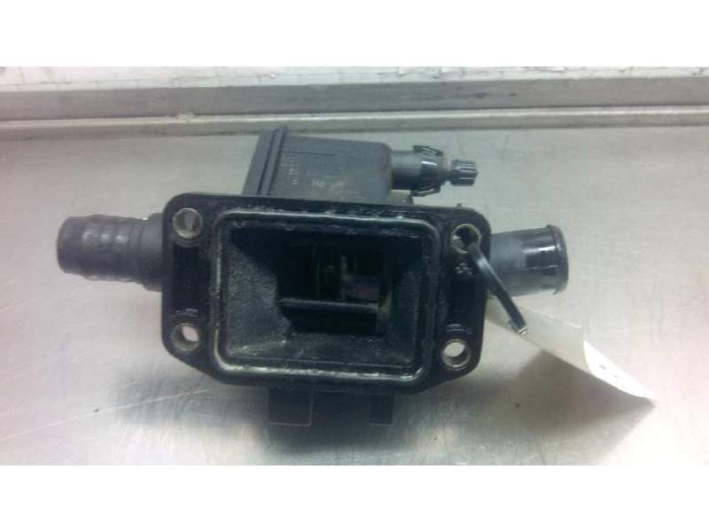 Recambio de caja termostato para peugeot 206 berlina 1.4 hdi referencia OEM IAM   